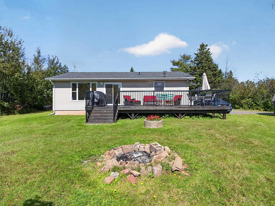 1st image of 1844 Fox Harbour Rd