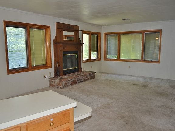 3rd image of 1203 County Road 118b