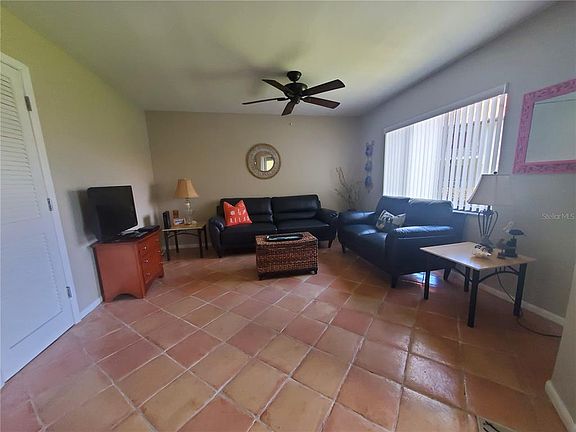 4th image of 1515 PINELLAS BAYWAY S #17