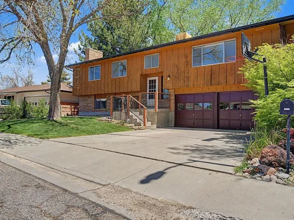 1227 Sherwood Drive, Montrose, CO 81401
