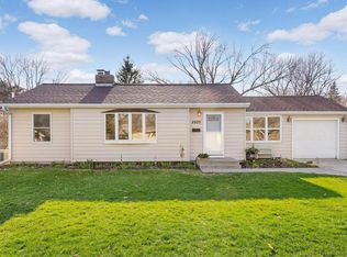 8920 15th Ave S, Bloomington, MN 55425