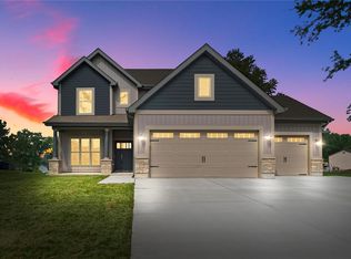 87 Augustine Rd, Eureka, MO 63025