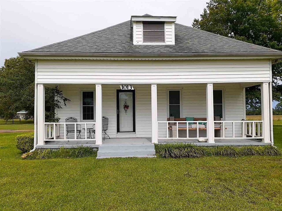 1st image of 1013 County Road 4104