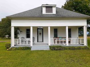 1013 County Road 4104, New Boston, TX 75570