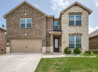 916 Summer Stream Rd, Denton, TX 76207