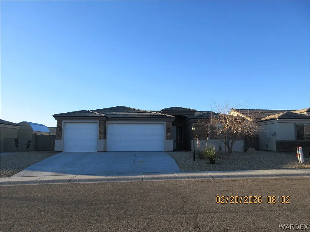 3 bed, 2.0 bath, 1494 sqft, $1,850 — Photo 1