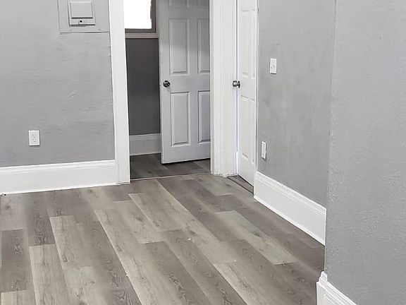 3rd image of 1778 Spires Ave #1