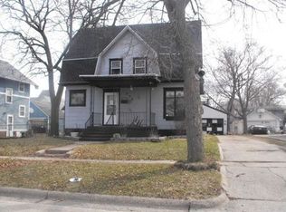 949 11th St, Beloit, WI 53511