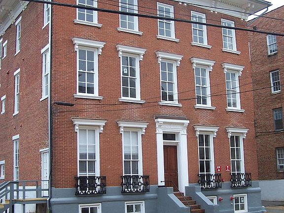 5th image of 8 Maryland Ave APT 4A