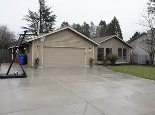 12988 SE 130th Ave, Happy Valley, OR 97086