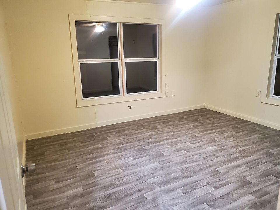 1st image of 328 Elks Dr