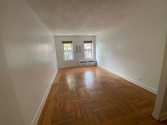 2nd image of 48-23 42nd St #2F