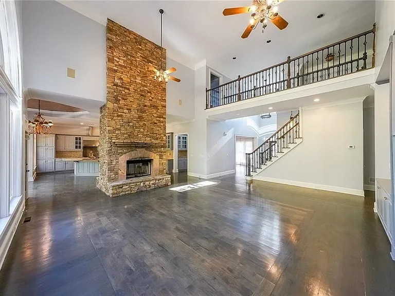 2747 Lockerly Ln — Photo 5