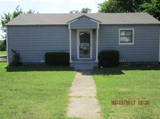1021 Hugo St SE, Ardmore, OK 73401
