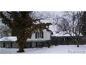 28038 S Harwich Dr photo 1