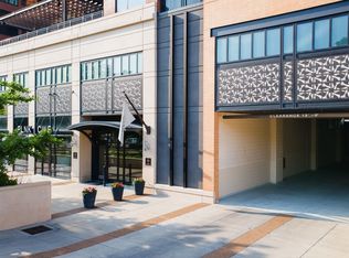 4643 Lindell Blvd APT 416, Saint Louis, MO 63108