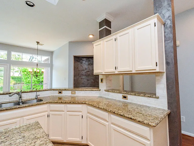 1638 Almond Brook Ln — Photo 17