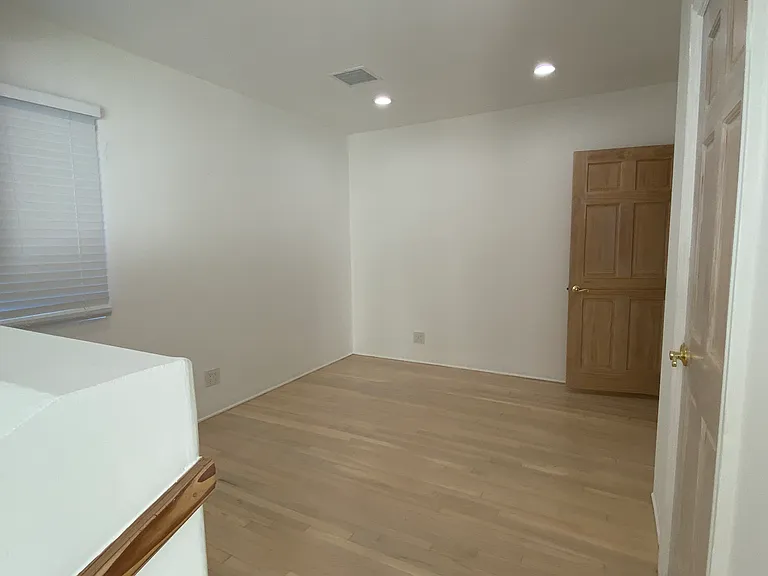 2710 Stoner Ave — Photo 18