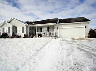 7815 Richland Rd NE, Rushville, OH 43150