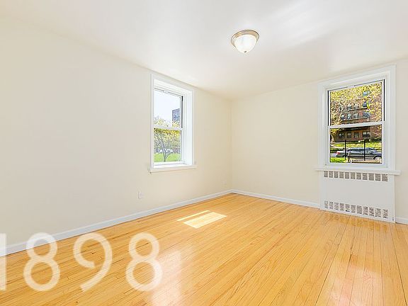 3rd image of 5530 Netherland Ave APT 5C