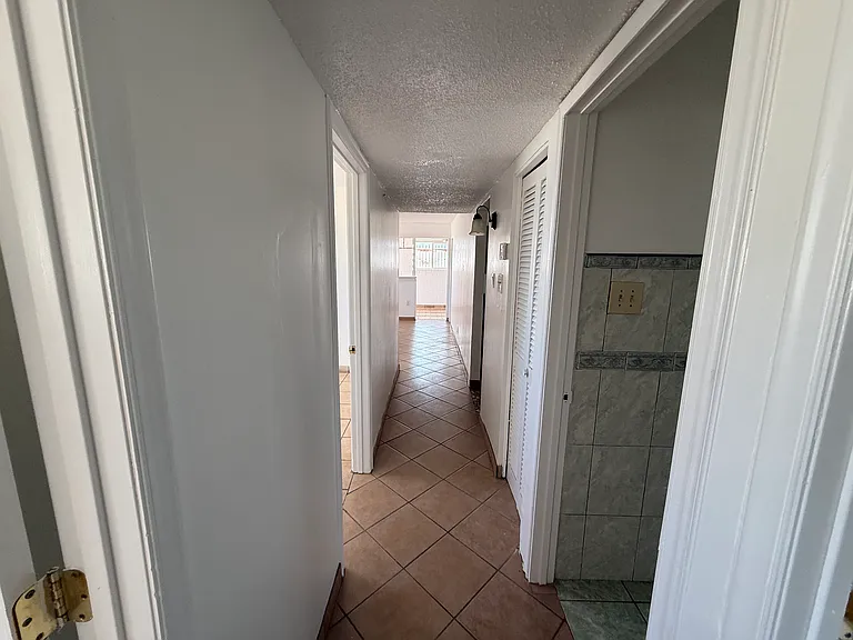 5012 Royal Dr — Photo 8