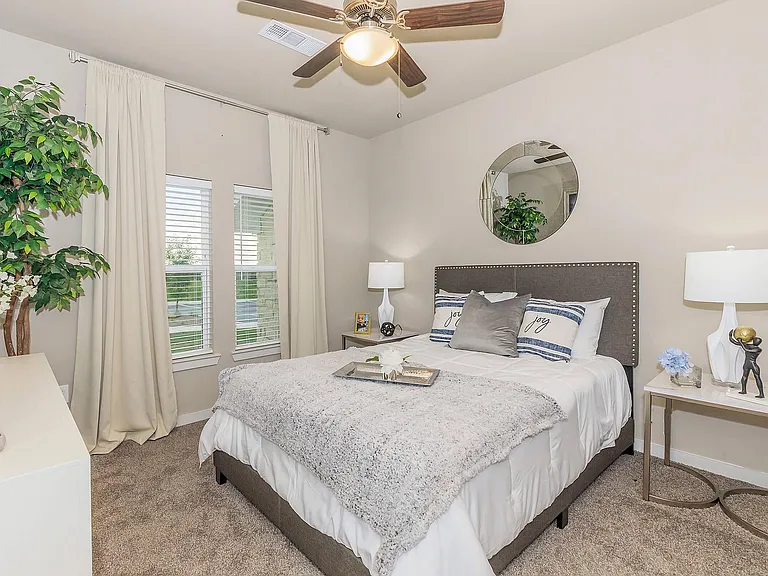 Vantage at McKinney Falls B2 Bedroom