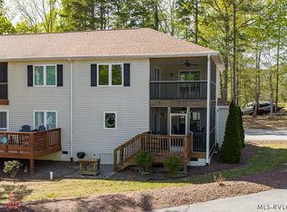 151 Gaston Pointe Dr, Littleton, NC 27850
