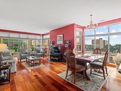 1550 East Royall PLACE #600, Milwaukee, WI, 53202
