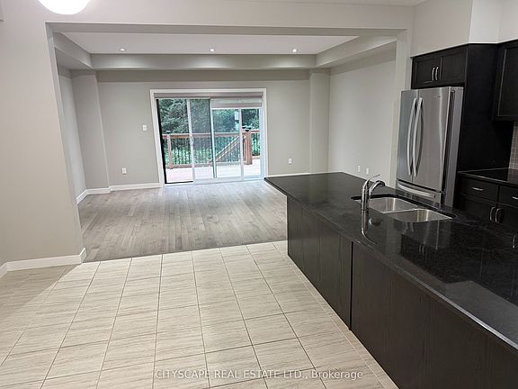 5th image of 908 Robert Ferrie Dr