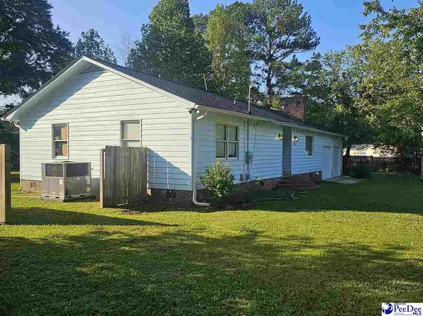 228 Blue St, Darlington, SC 29532