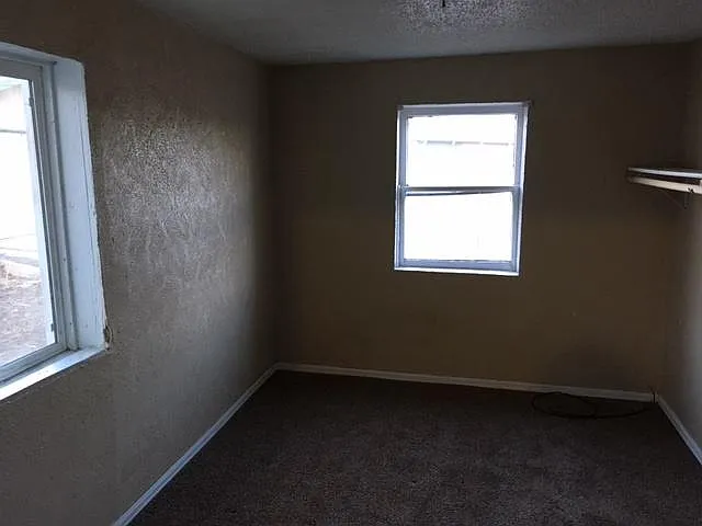 903 E. Ash St. — Photo 4