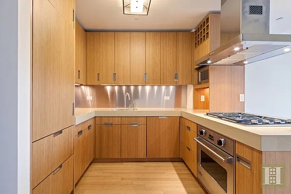 Rented by Halstead Real Estate | media 24