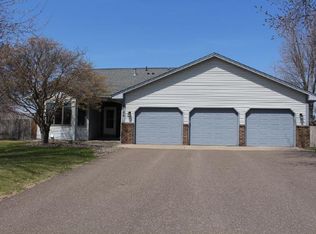 8128 113th Ave N, Champlin, MN 55316