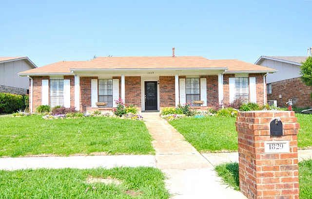 1st image of 1829 Clear Creek Ln