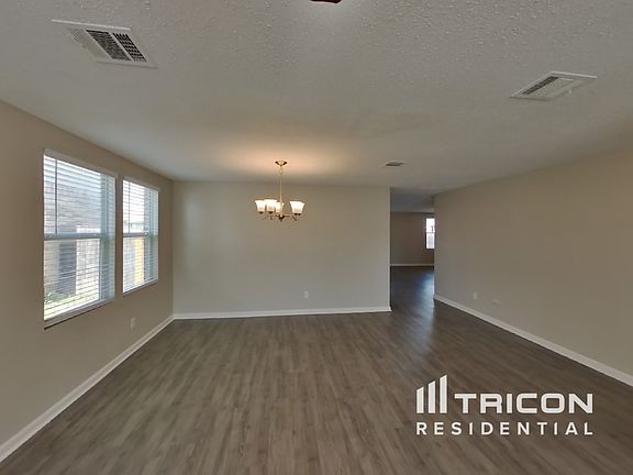 2nd image of 4016 Foxhound Ln