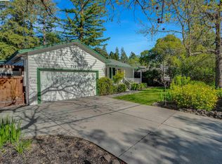 712 Laurel Dr, Walnut Creek, CA 94596