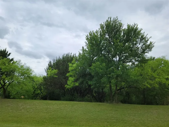 2812 Singletree Cv, Cedar Hill, TX 75104