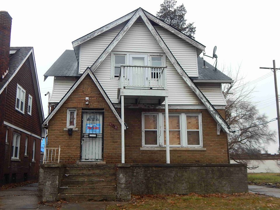 15889 Northlawn