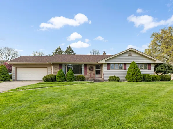 2419 Beechwood Dr, La Porte, IN 46350