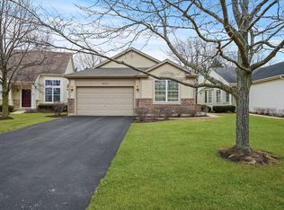 16225 Goose Lake Dr, Crest Hill, IL 60403