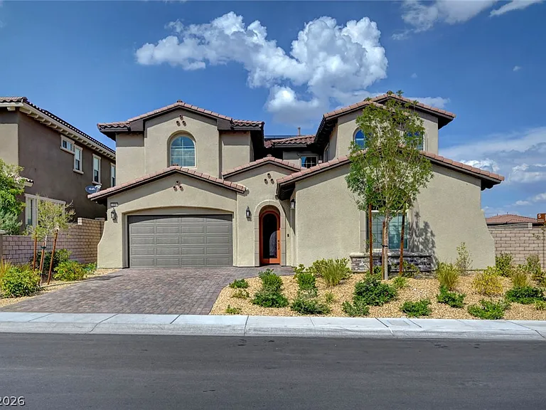 358 Elder View Dr — Photo 2