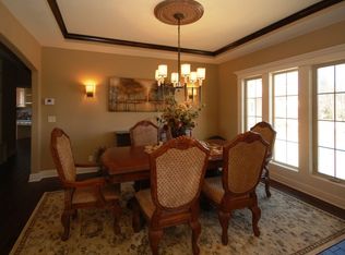 2642 W 162nd Ter, Overland Park, KS 66085