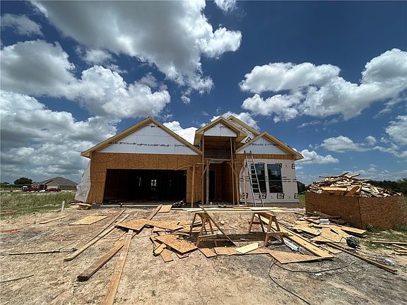 4th image of 2814 Goldberg Dr