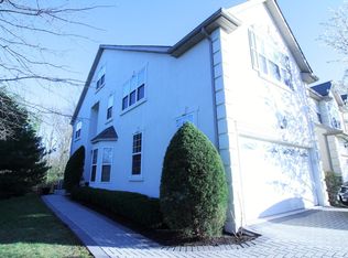 269 Center Point Ln, Lansdale, PA 19446