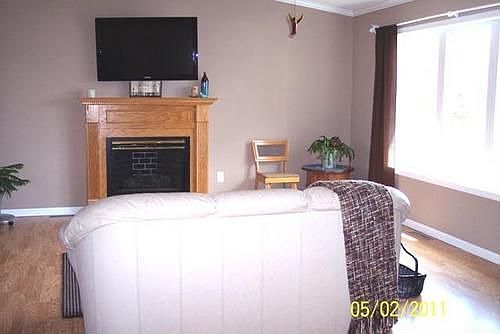3rd image of 105 Ivy Cir