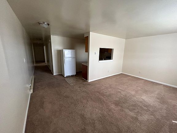 3rd image of 4120 Pretty Lake Ave APT 5