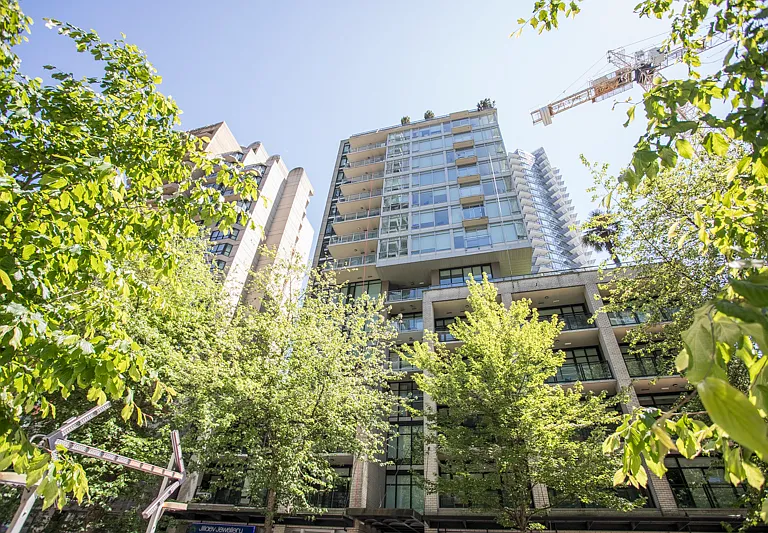 1252 Hornby St #401 — Photo 18