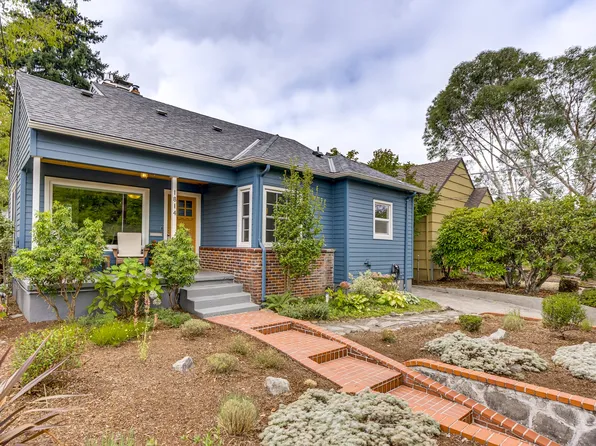 1814 NE Ainsworth St, Portland, OR 97211