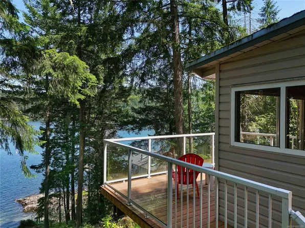 177 Mariners Way, Southern Gulf Islands, BC V0N 2J2