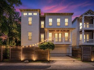 1121 Moy St, Houston, TX 77007